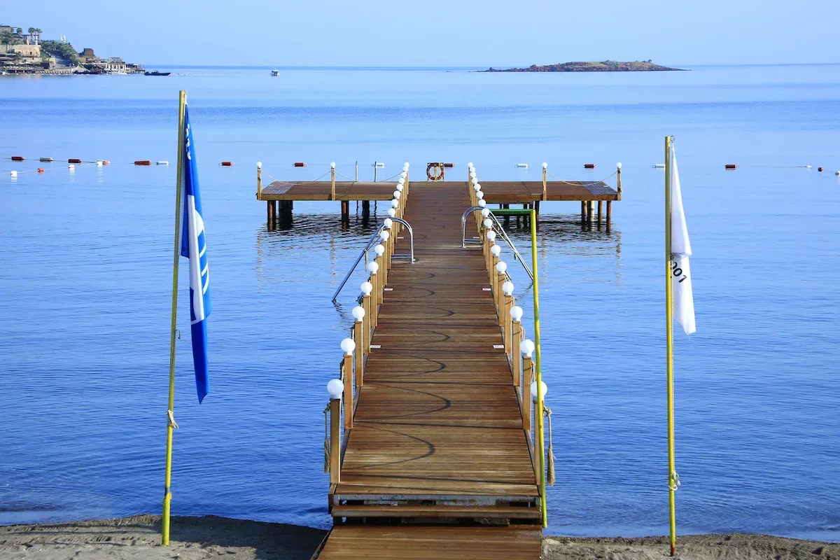 Cactus Fleur Beach Club